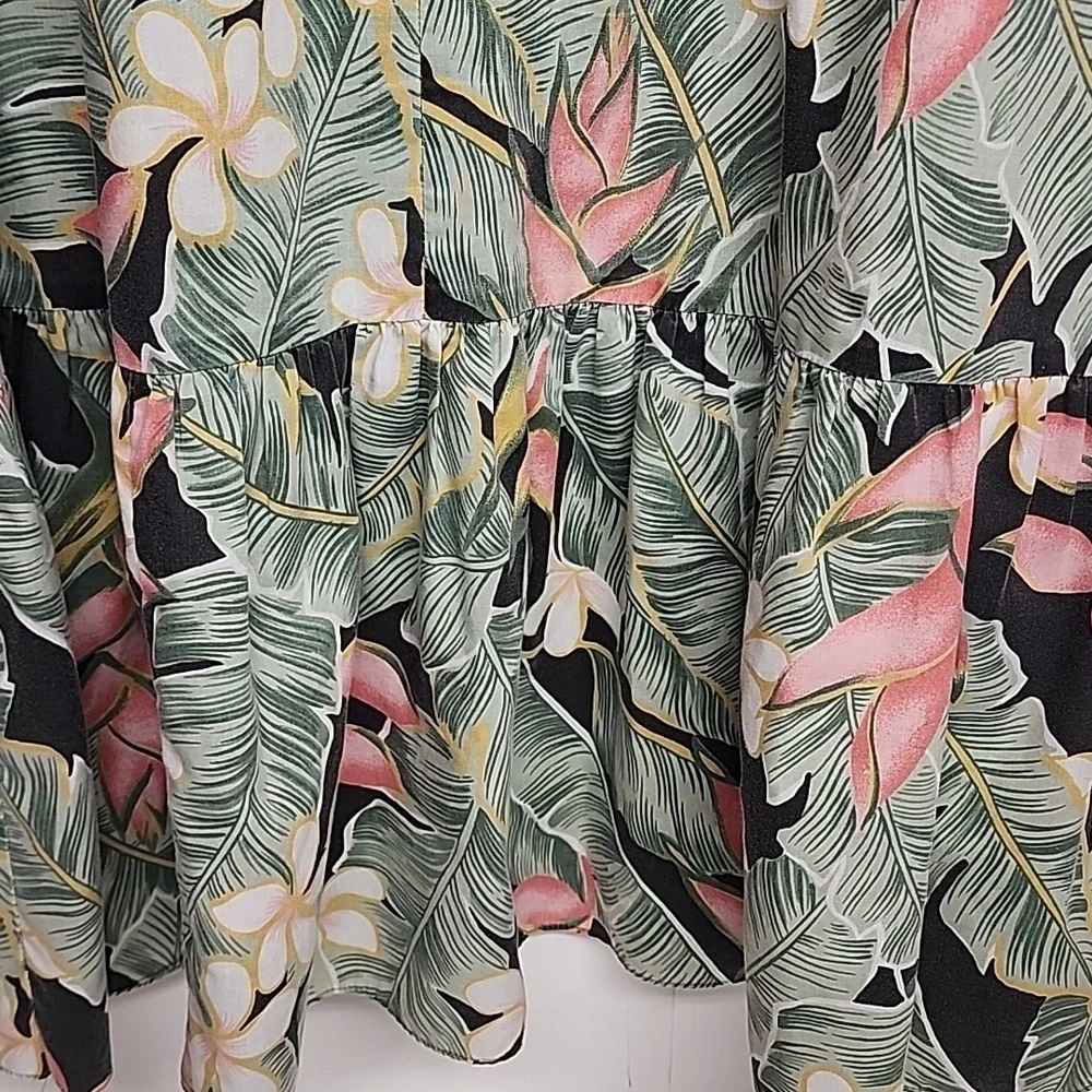 Hilo Hattie VINTAGE tropical floral sleeveless dress. Made In Hawaii. szM. Beach